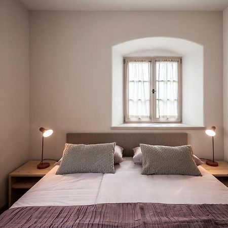 Weingut Kornell - Schafferhaus Cosmas Und Zeder Apartman Terlano Kültér fotó